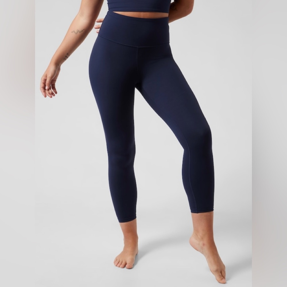 NWOT-Athleta Navy Ultra High Rise Elation 7/8 Tight, Size 1X